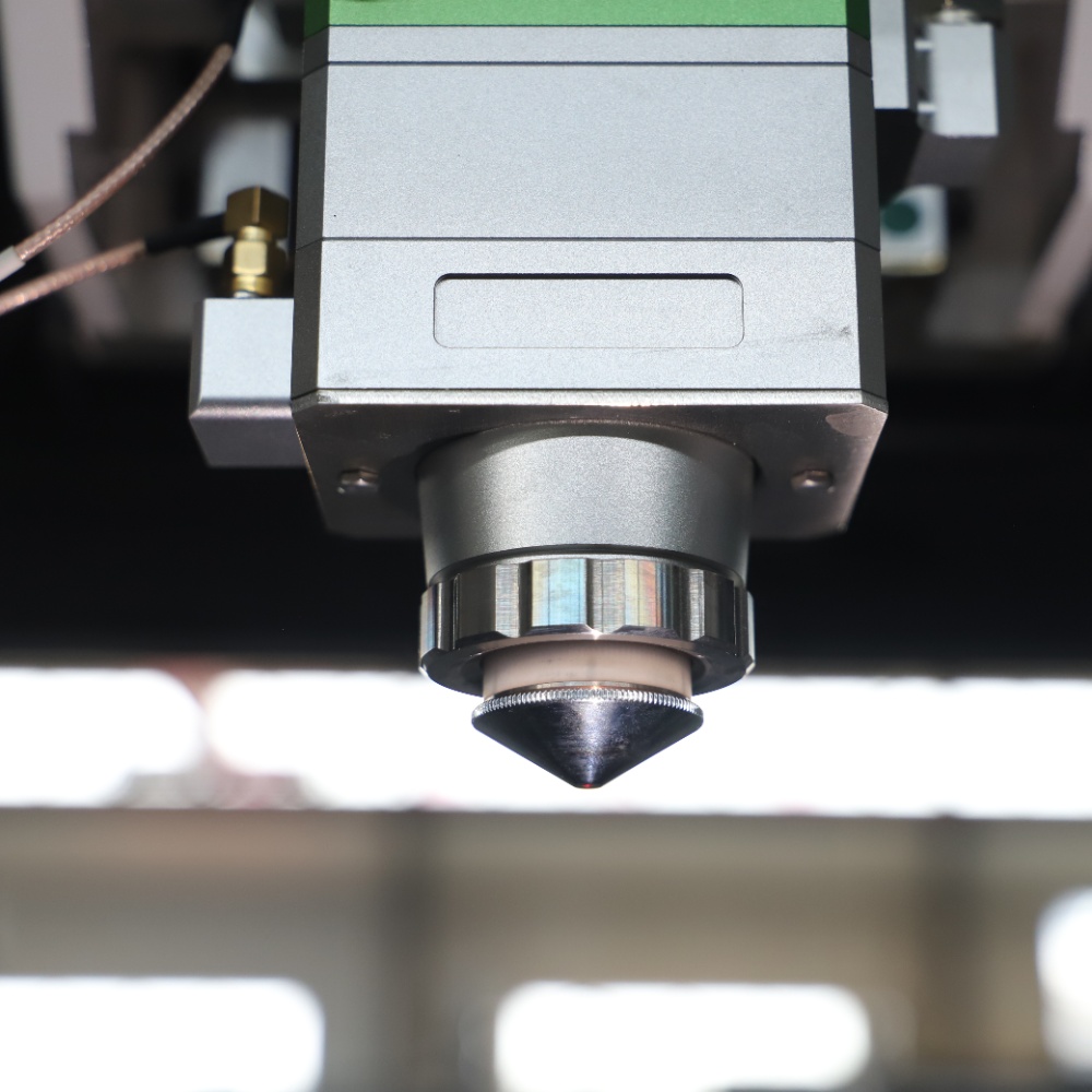Faserlaser-Schneidemaschine fü – Industrial Laser Systems Bewertung und Preis